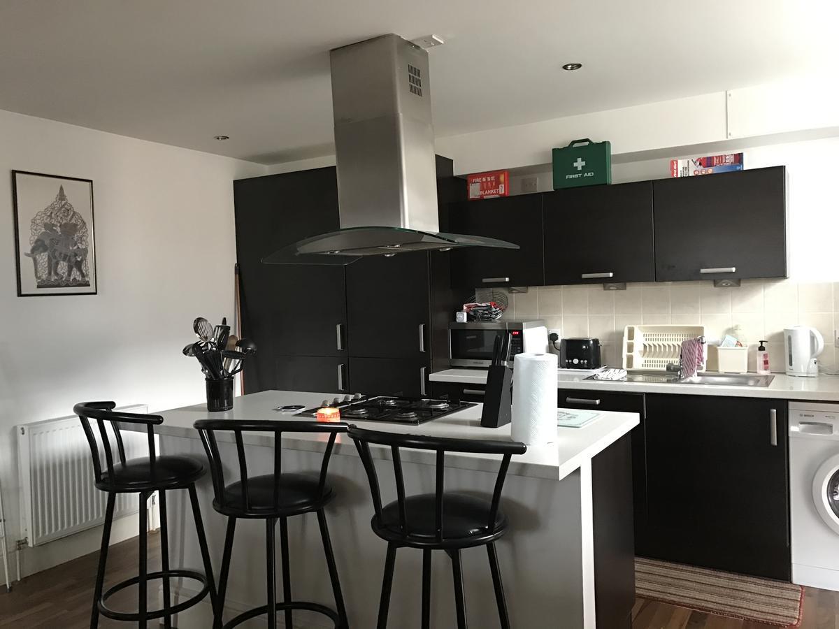 Scardroy Homes Inverness - Central 2 Bedroom With Parking Wifi Smart Tvs Sleeps Up To 6 Exterior foto